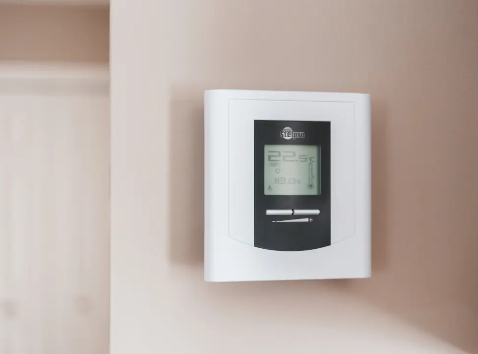 How Smart Thermostats Improve HVAC Performance