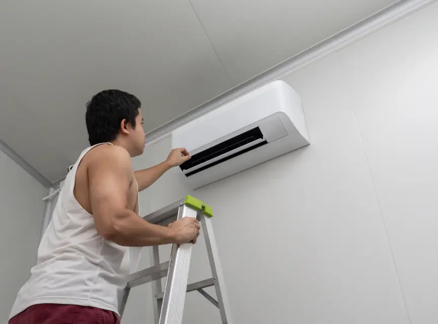 What Causes The AC Fan To Stop Spinning